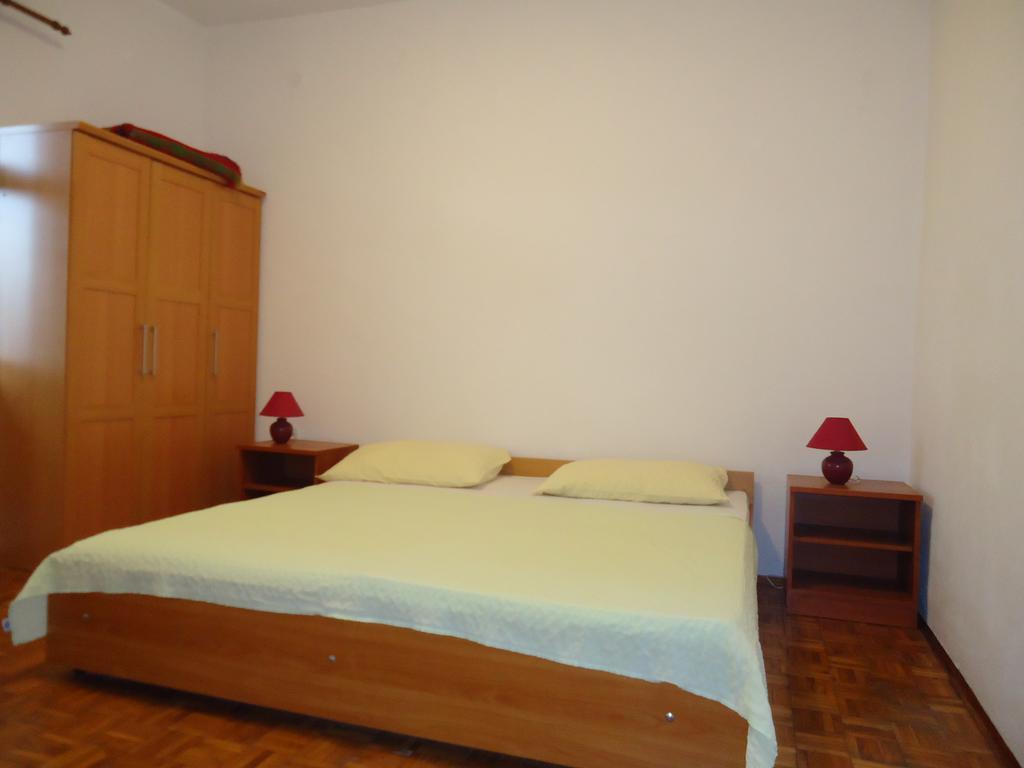 Vrsa Apartment *