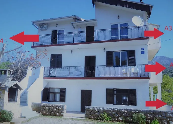 Apartments Vrsa