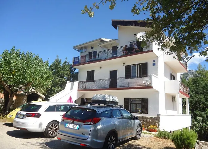 Apartments Vrsa